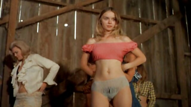 Коханий :  Сексуальний бісексуальний жеребець трахкає порно ретро фільми з латиноамериканкою в сирому вигляді Безкоштовні відеокліпи 